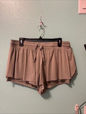 Women's Performance Layered Shorts - green